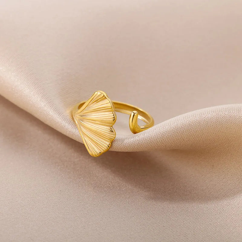 Anillo de hoja de ginkgo biloba de acero inoxidable plateado y dorado
