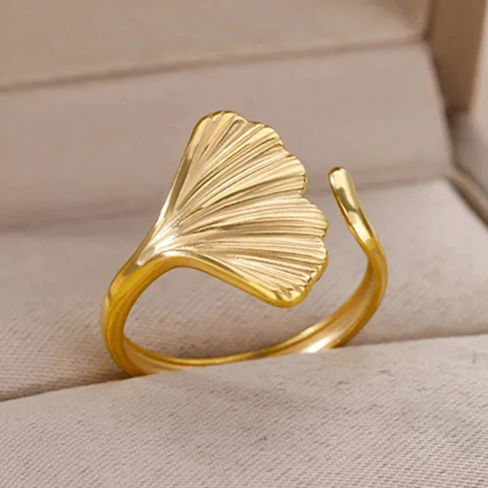 Anillo de hoja de ginkgo biloba de acero inoxidable plateado y dorado
