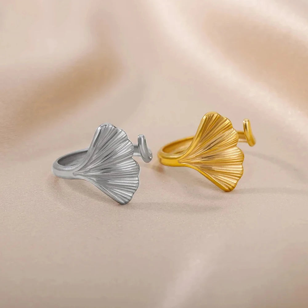 Anillo de hoja de ginkgo biloba de acero inoxidable plateado y dorado