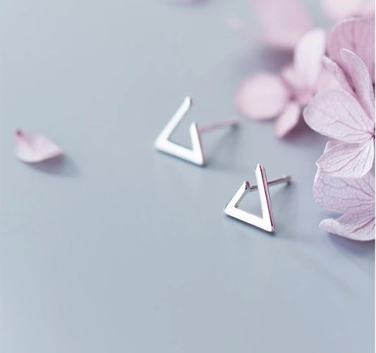 Pendientes triangulares en plata 925