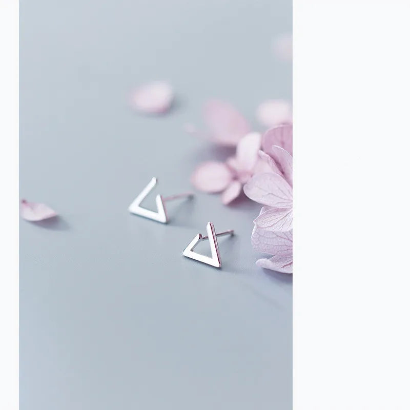 Pendientes triangulares en plata 925