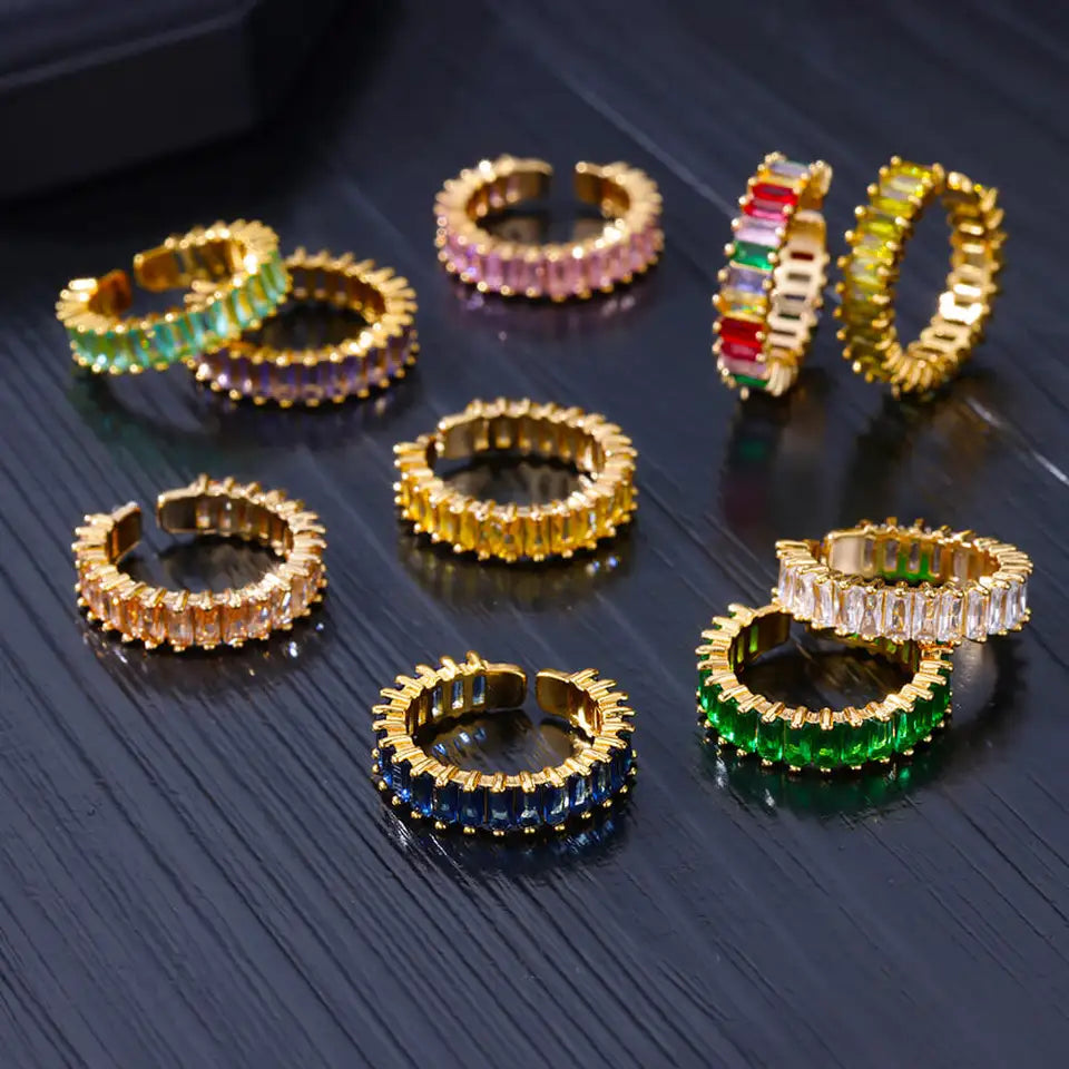 Anillo ajustable con circonia cúbica multicolor y baño de oro 18K unisex