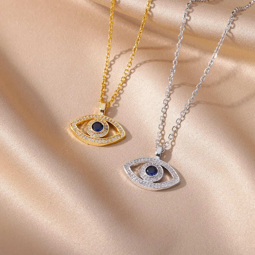 Collar con colgante de ojo malvado de circonita dorada para mujer