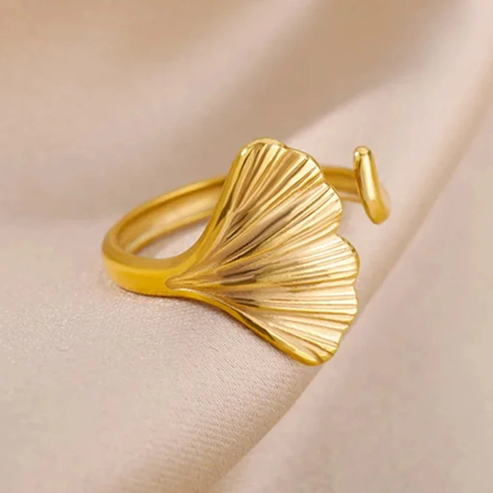 Anillo de hoja de ginkgo biloba de acero inoxidable plateado y dorado
