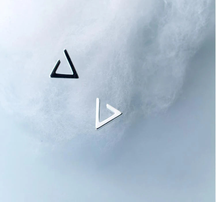 Pendientes triangulares en plata 925