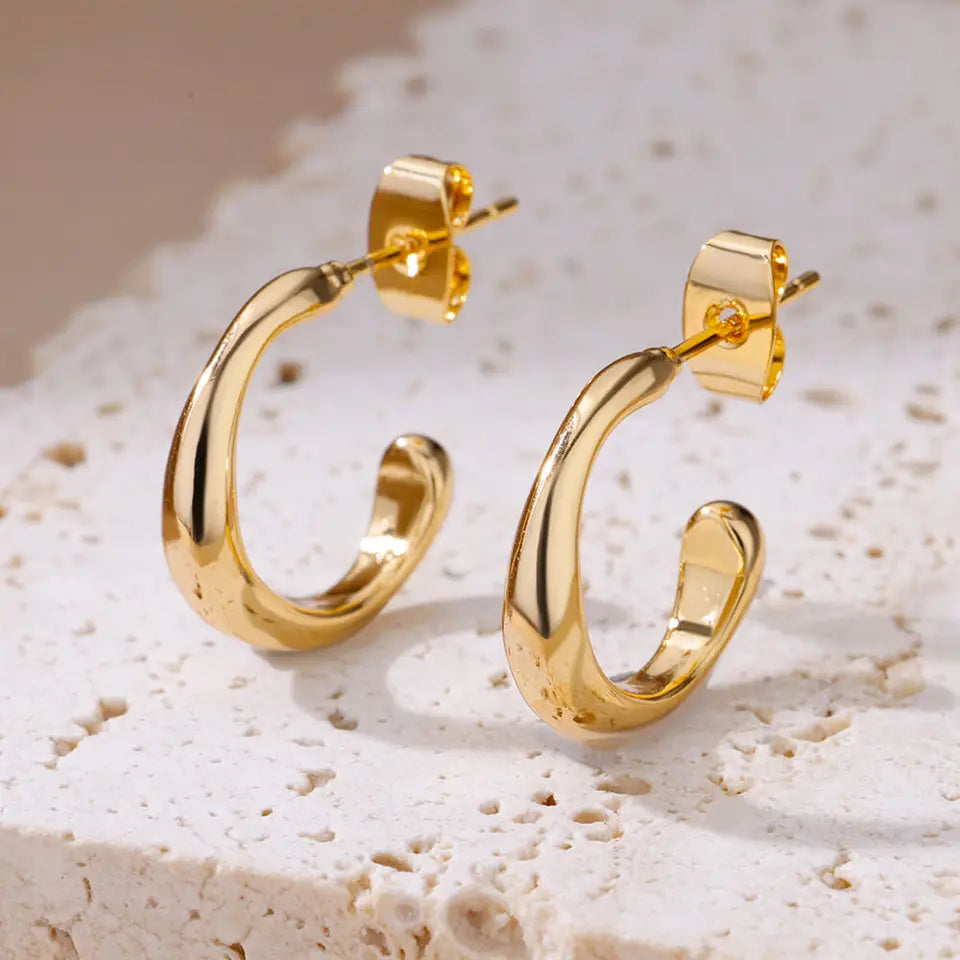 Pendientes de aro de acero inoxidable dorado de lujo para mujer
